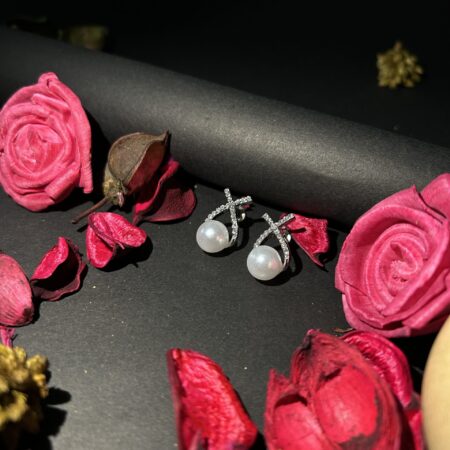 Pearl & Crystal X-Stud Earrings