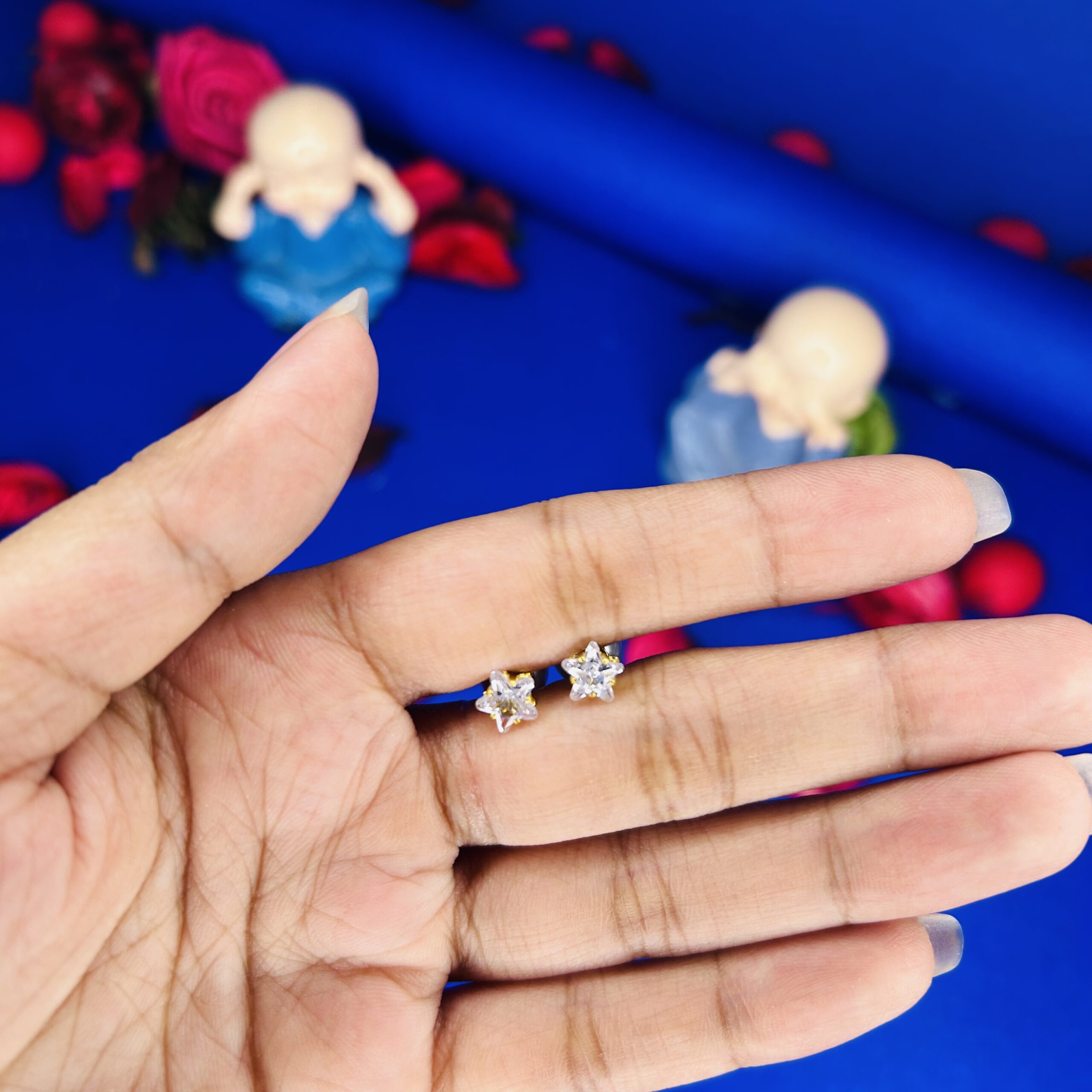 Twinkling Star & Pearl Two-Way Stud Earrings - Image 2